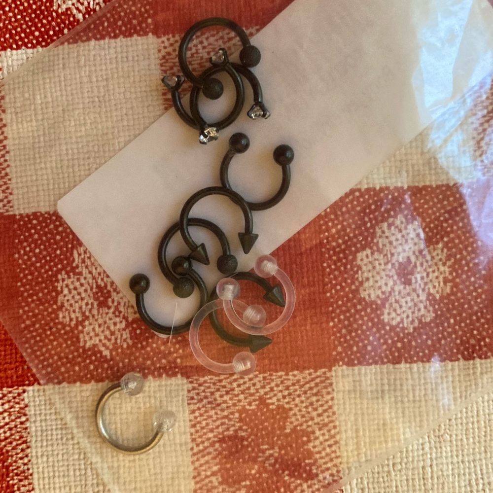 16 gauge septum hoops/nose/eyebrow rings (11)